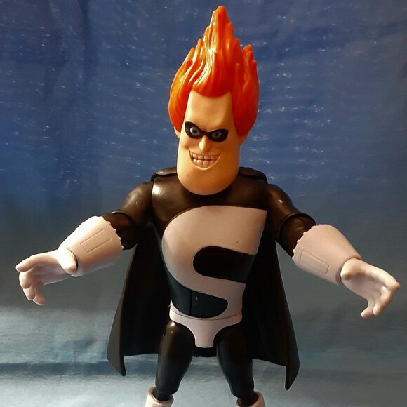 TALKS! Disney Pixar THE INCREDIABLES SYNDROME Interactive/Talking Action Figure - Picture 1 of 5